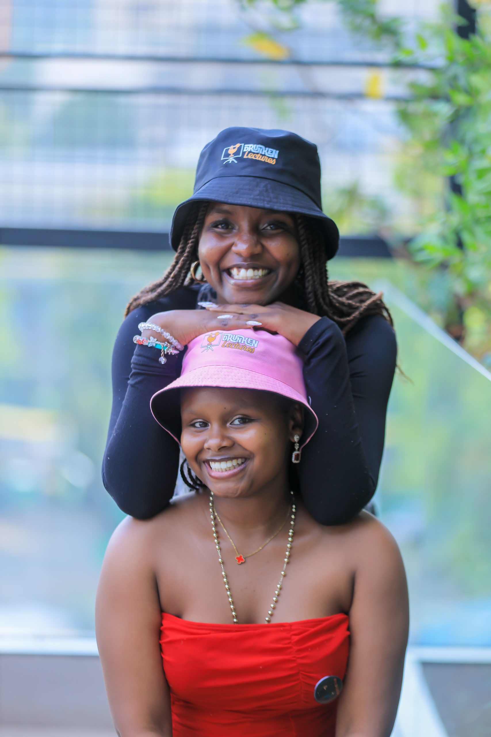 bucket hat